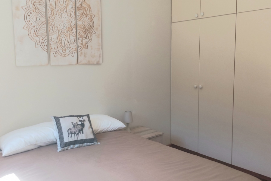 5 Bedroom Property for Sale in Kingfisher Creek Western Cape